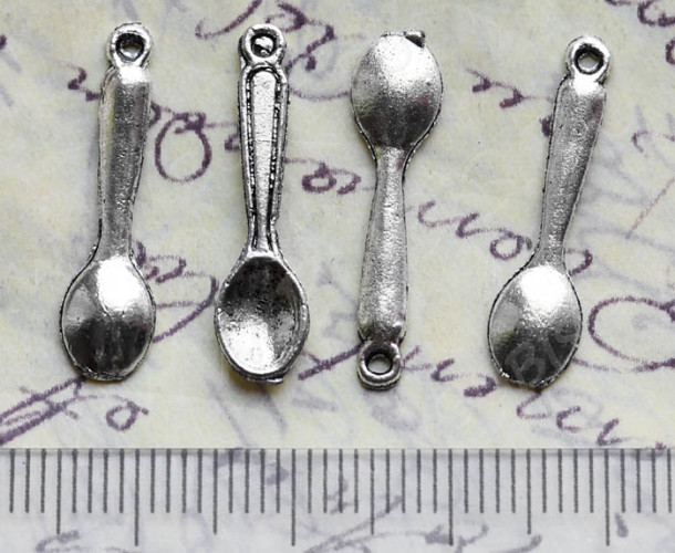 Подвеска Ложка 01 3D 23,5*6*1,7мм античное серебро (литьё)