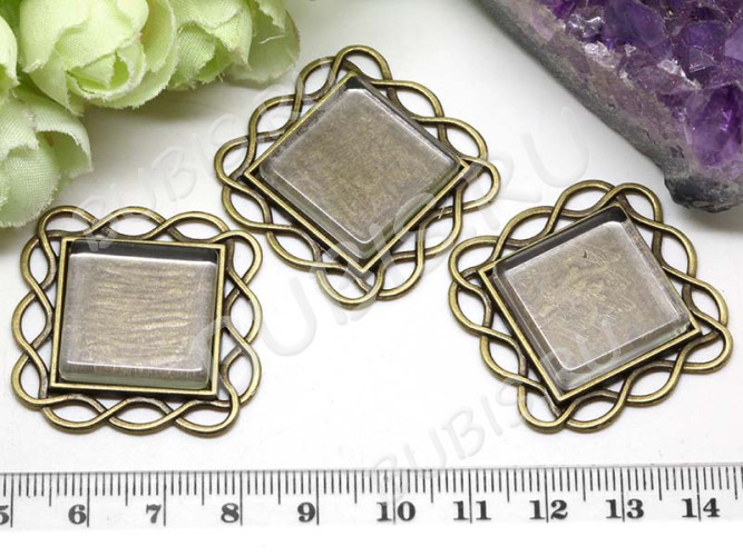 Кабошон стеклянный 21 Квадрат 20*20*4мм прозрачный (стекло)