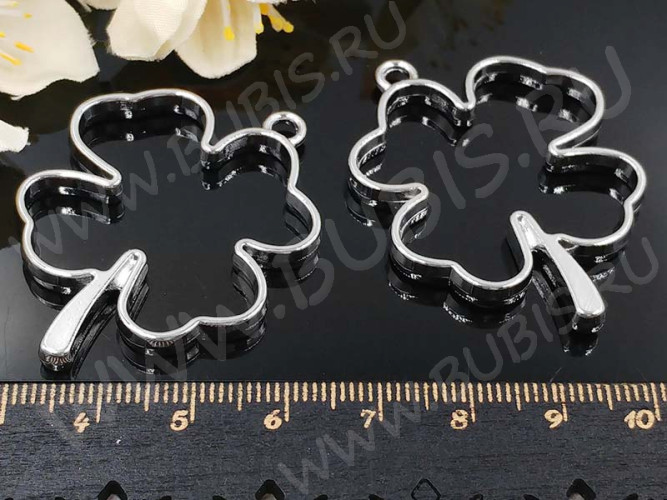 Подвеска Рамка 13 Клевер Четырехлистный 45*36*3,7мм цвет платины (литьё)