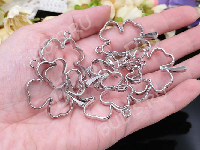 Подвеска Рамка 13 Клевер Четырехлистный 45*36*3,7мм цвет платины (литьё)