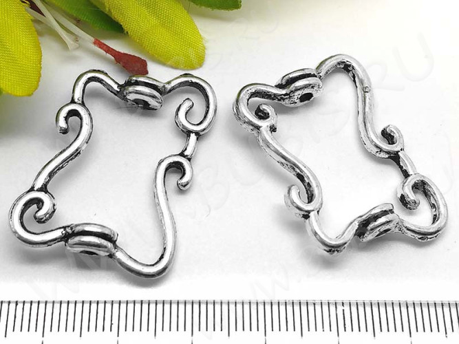 Бусина 172 Рамка 09 прямоугольник 33,5*23,5*6,5мм античное серебро (литьё)