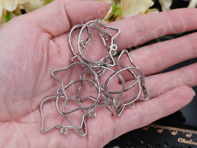 Подвеска Рамка 14 Морда Кошки 29*27*3,6мм цвет платины (литьё)