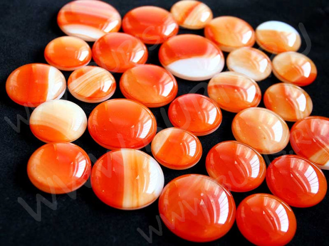 Кабошон Фьюзинг 493 Круглый 493 18-26мм Красный белый Узор морская волна