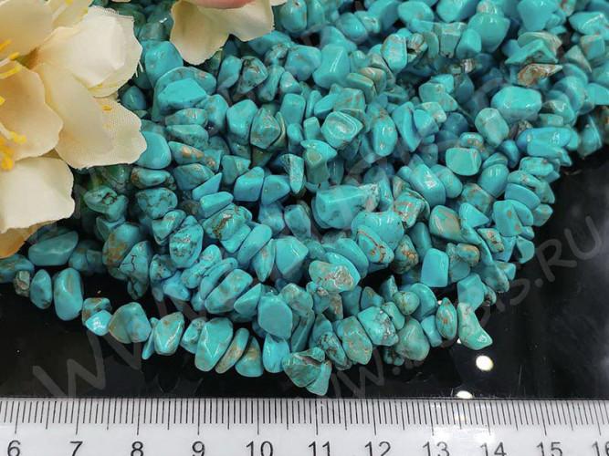 Крошка (галтовка) каменная 234 5-9мм Говлит голубо-бирюзовый (камни) (длинная нить прим. 90см)