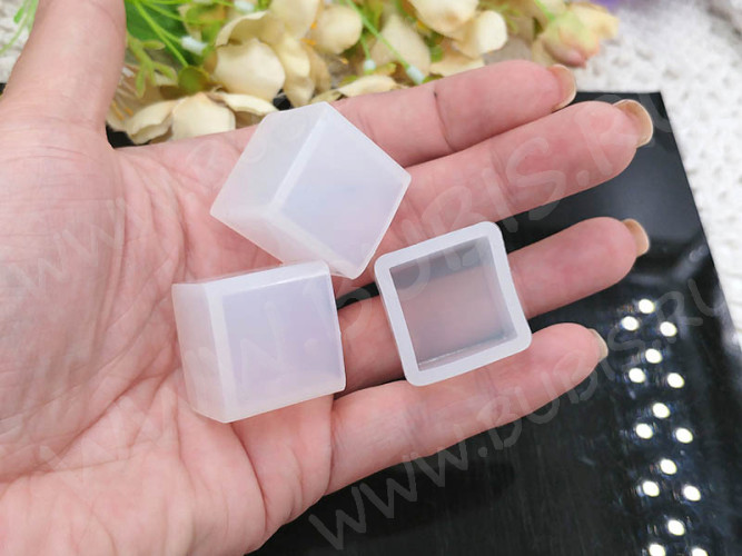 Молд 125 для эпоксидной смолы 24,5*24,5*22,5мм Куб (кубик) 20мм (силикон)