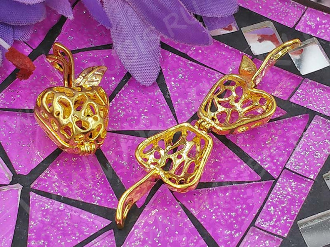 Подвеска Сундучок 13 Яблочко 3D ажурное 27*17*10мм золотистое (Brass)