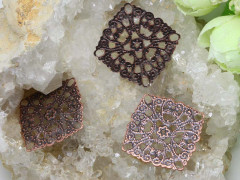 (СКИДКИ!!!) 262 Коннектор Квадрат филигрань 23*23*0,3мм античная медь (Iron) (имитация скани) (10шт.)