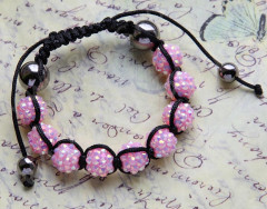 Браслет №01 Шамбала 9 бусин 12мм розовый (резин+гематит)