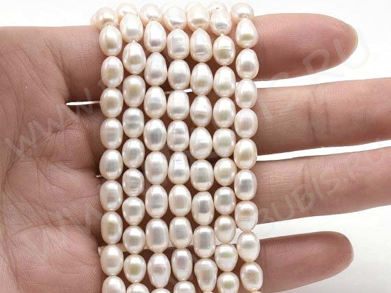 (ОПТ) Бусина Жемчуг 01 речной овальный 8-10*6-7мм натуральный (камни) (нить 35см)