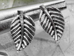 Пуссеты (&quot;гвоздики&quot;) №068 листик 17*12*10мм античное серебро (литьё) (1 пара)