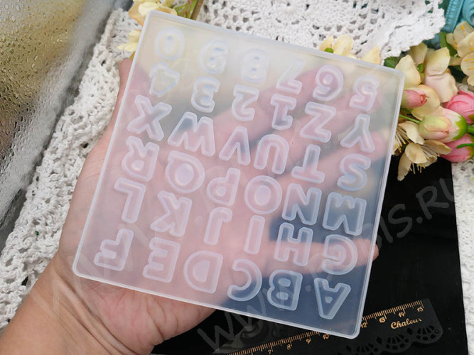 Молд 170 для эпоксидной смолы 13,4*13,4*5,5см Буквы и Цифры (силикон)
