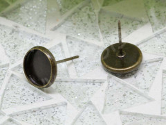 Пуссеты (&quot;гвоздики&quot;) №102 с сеттингом 8мм 12,5*10*0,7мм античная бронза (Brass) (1 пара)