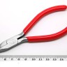 Купить Тонкогубцы (утконосы короткие) 10 без бороздок, с пружинкой 130мм с красными ручками (инструменты для бижутерии) с доставкой по России