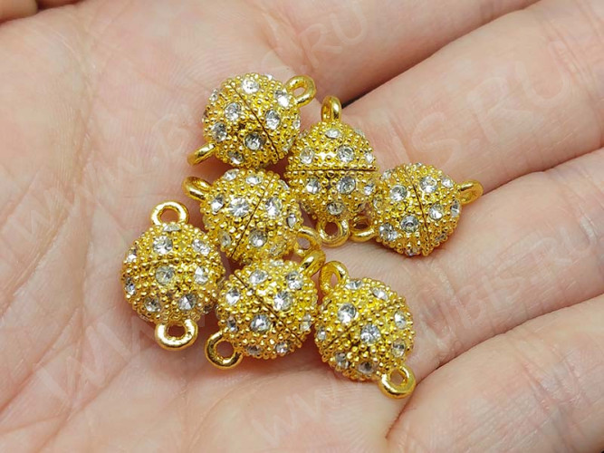 Магнитный замочек №27 Шар со стразами 14,5*9,5*9,5мм золотистый (сплав и стекло)