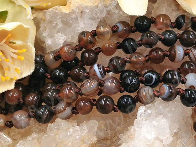 (ОПТ) Бусина округлая ГЛАДКАЯ 6мм Агат Мадагаскарский тёмно-коричневый (камни) (НИТЬ)