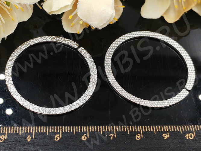 Кольцо декоративное 33 разъёмное крупное рамка с узором 37*37*1,2мм цвет платины (литьё)