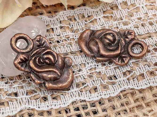 Подвеска Цветочек 09 двусторонняя Роза плоская 18*11*2мм античная медь (литьё)