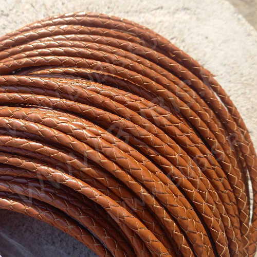 Шнур кожаный 60 натуральный плетёный круглый 4мм светло-коричневый (1м)