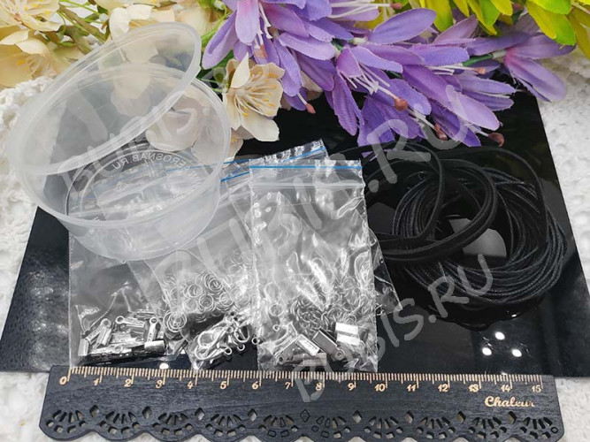 (ОПТ) Комплект ФУРНИТУРЫ 09 набор со шнурами в контейнере с крышкой цвет платины (Iron) (примерно 267шт.)