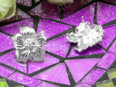 Пуссеты (&quot;гвоздики&quot;) №105 Цветочек 16,5*15,5*15,5мм серебристые (Brass) (1 пара)