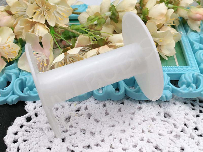 Катушка 01 пустая 76*68мм белая (пластик) (упаковка и хранение)