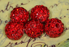 Бусина Шамбала 09 10мм красная (металл и стекло)