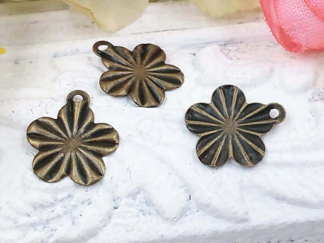 (СКИДКИ!!!) Декоративный элемент 089 подвеска Цветочек рифлёный 13*12*0,7мм античная бронза (Iron) (20шт)