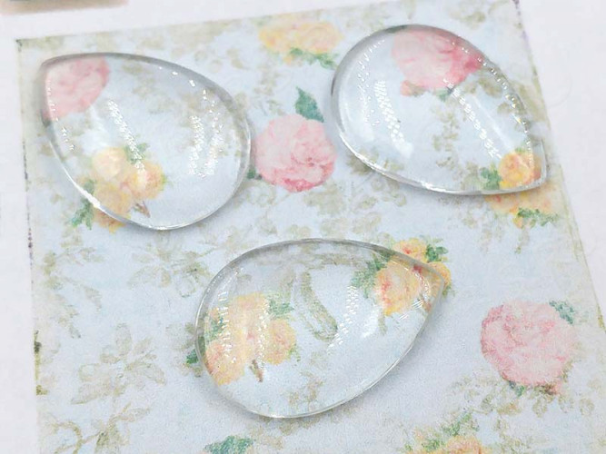 Кабошон стеклянный 25 Капля 25*18*5,5мм прозрачный (стекло)