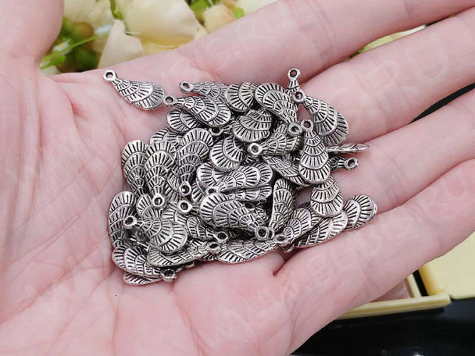 Подвеска Раковина 06 двусторонняя 15*6,5*2,5мм античное серебро (литьё)