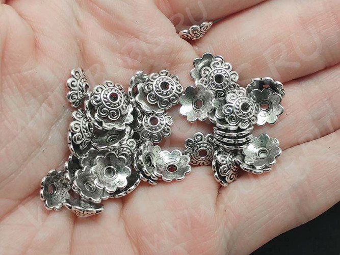 237 Шапочка Завитки 8,5*7*2,5мм античное серебро (литьё) (20шт)