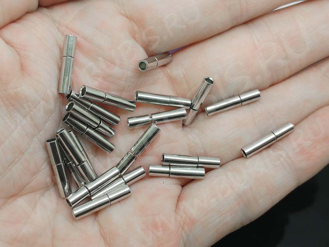 Замочек-застёжка №47 штыковой для вклеивания 2мм со штырьком 14,5*3*3мм цвет платины (Brass)