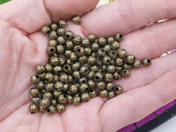 (СКИДКИ!!!) Бусина металлическая Шарик "Тыковка" 5*5*4,5мм античная бронза (Iron) (50шт.)