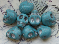 Бусина каменная Череп 01 Говлит 13*11,5*10мм голубо-бирюзовый (камни)