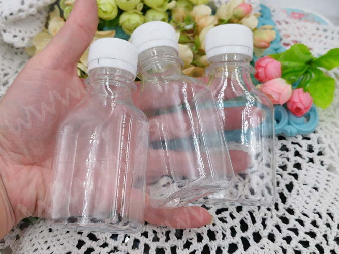 Контейнер для хранения 27 Бутылочка фляга с винтовой крышкой 11*5,5*3,5см прозрачная (пластик)