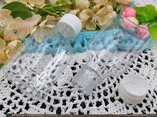 Контейнер для хранения 27 Бутылочка фляга с винтовой крышкой 11*5,5*3,5см прозрачная (пластик)