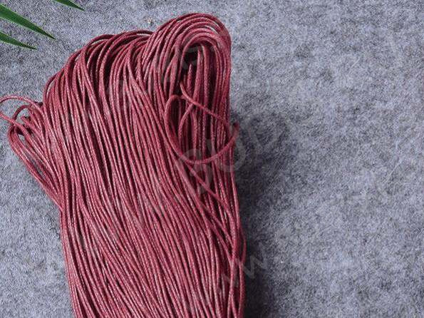 Вощёный х/б шнур 2мм тёмно-красный (1м)