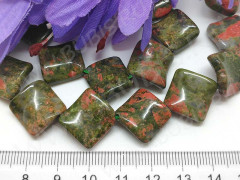 Бусина каменная Ромб 08 закрученный 20*20*6мм Унакит (камни)