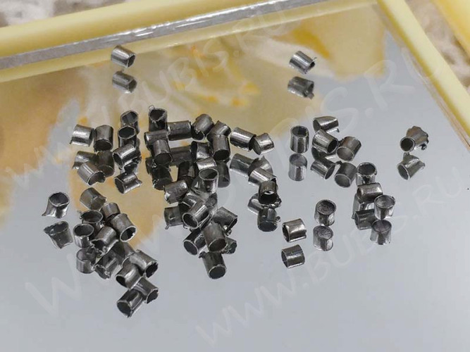 Зажимные бусины 01 трубочки 1,5-2мм чёрный никель (Brass) (2г. ок.300шт.)