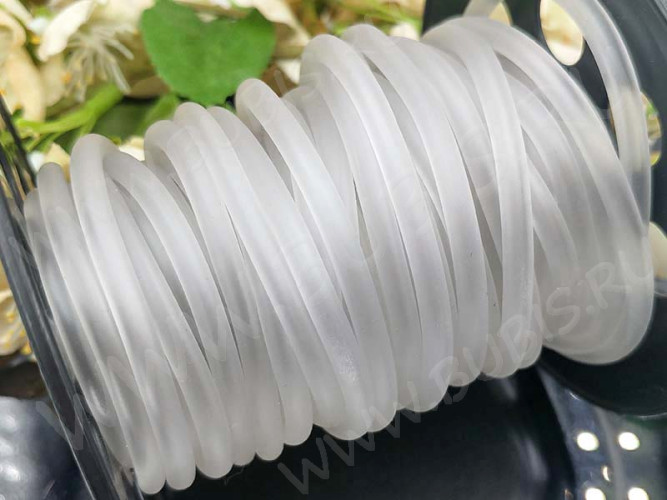 Полиуретановый шнур 09 4мм ПОЛЫЙ (1,5мм) прозрачный матовый (1м)