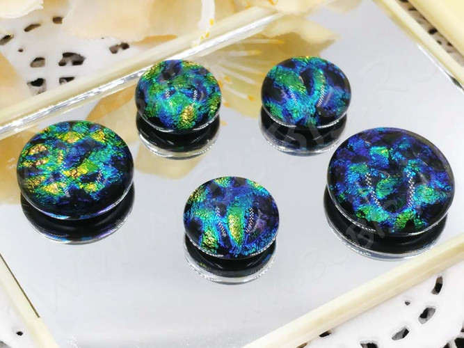 Кабошон Фьюзинг 049 Круглый 12-18мм Дихроик на черном Сине-зеленый-желто-фиолетовый Рельеф DD