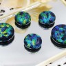 Кабошон Фьюзинг 049 Круглый 12-18мм Дихроик на черном Сине-зеленый-желто-фиолетовый Рельеф DD Купить Кабошон Фьюзинг 049 Круглый 12-18мм Дихроик на черном Сине-зеленый-желто-фиолетовый Рельеф DD с доставкой по России