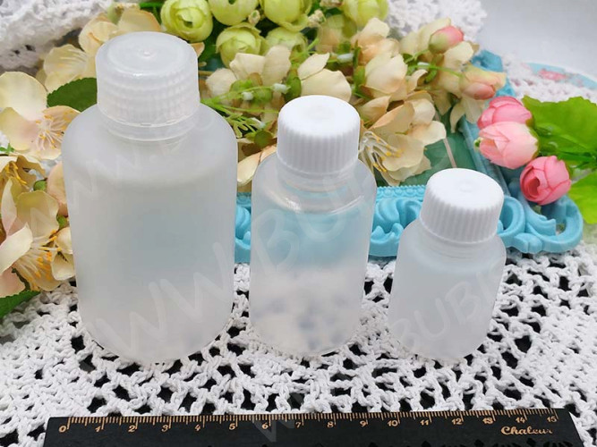 Контейнер для хранения 30 Бутылочка круглая с винтовой крышкой 10*5*5см полупрозрачная (пластик)