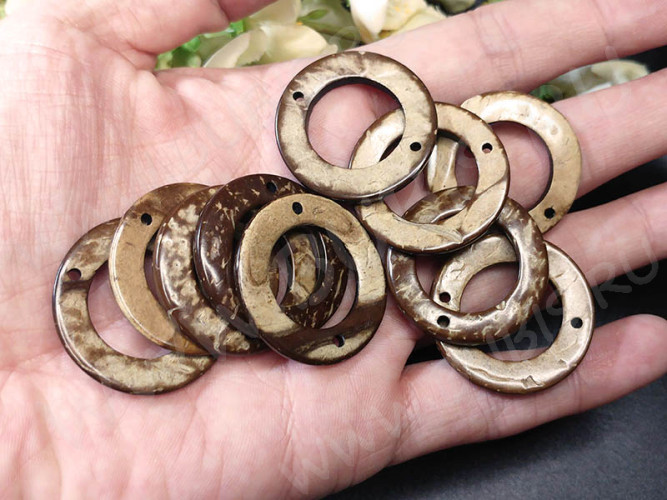 Коннектор кокосовый 01 Круг рамка 30*30*3мм коричнево-бежевый (кокос)