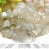 Крошка (галтовка) каменная 137 5-9мм Лунный камень белый натуральный (камни) (нить 40см) Купить Крошка (галтовка) каменная 137 5-9мм Лунный камень белый натуральный (камни) (нить 40см) с доставкой по России