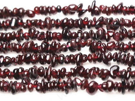 Крошка (галтовка) каменная 206 4-7мм Гранат натуральный (камни) (длинная нить прим. 80см)
