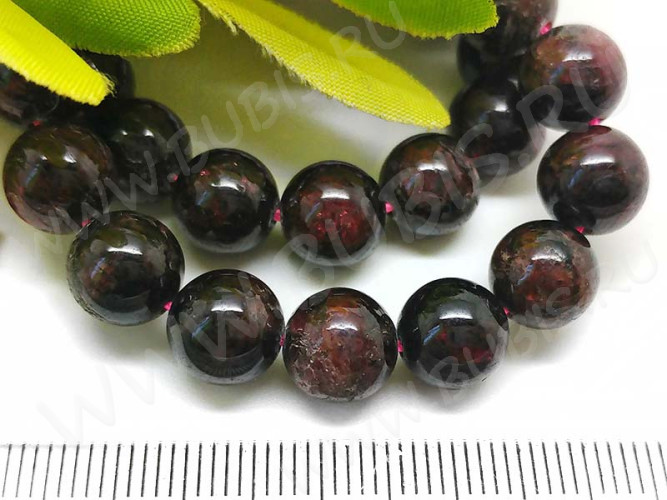 (ОПТ) Бусина округлая 7,5мм "8мм" Гранат тёмный (камни) (НИТЬ)