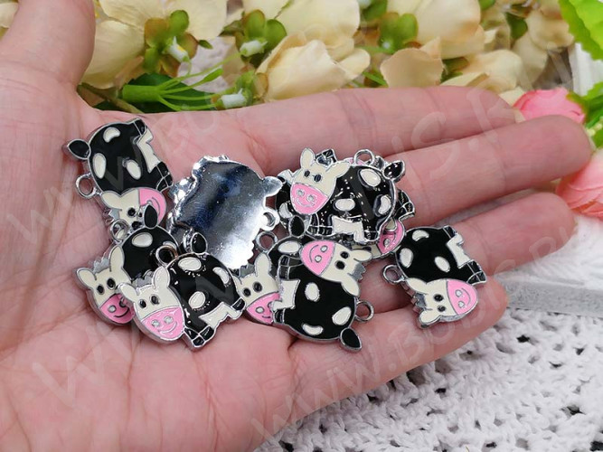 Подвеска Корова 02 23,5*22*1,8мм бело-чёрная (цветные подвески)