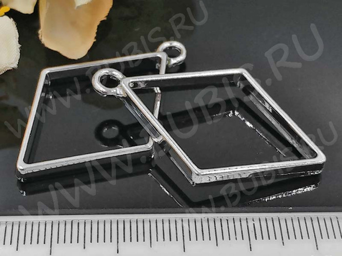 Подвеска Рамка 04 Ромб 40*25,5*3,5мм цвет платины (литьё)