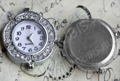 Заготовка для часов 032 Цветочек 31,5*30*7,5мм цвет платины и прозрачные стразы (часы)