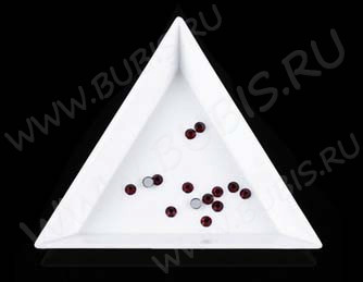 (СКИДКИ!!!) Лоток 01 Чудо-тарелочка треугольная для страз и бусинок 72*72*10мм белая (пластик) (инструменты для бижутерии) (20шт)
